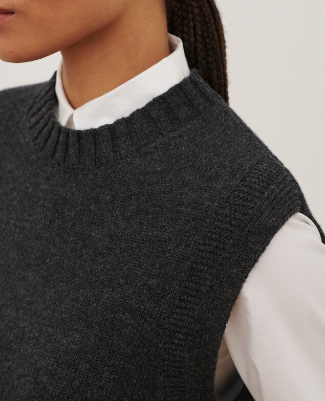Pull sans manches A099 black chiné knit