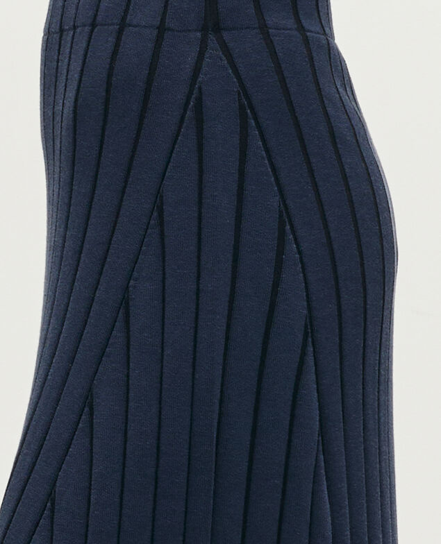 Jupe longue en maille c&ocirc;tel&eacute;e L682 blue black