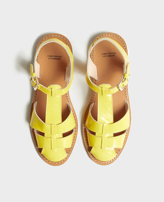 Sandales en cuir verni Maize