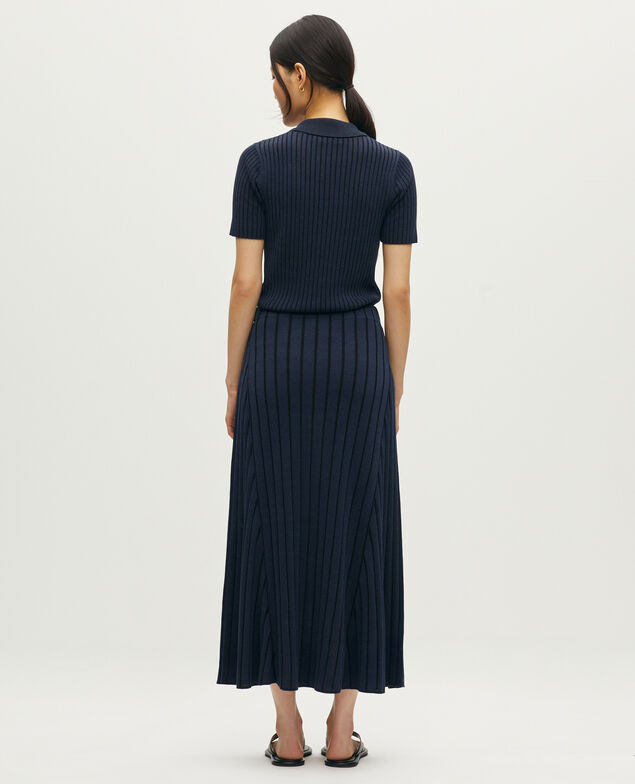 Jupe longue en maille c&ocirc;tel&eacute;e L682 blue black