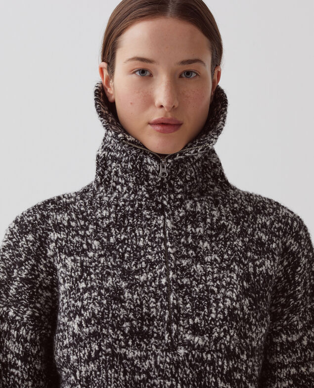 Pull à col camionneur zippé I099 boucle blk/white