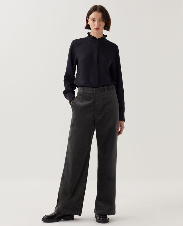 Pantalon en velours côtelé U070 gray