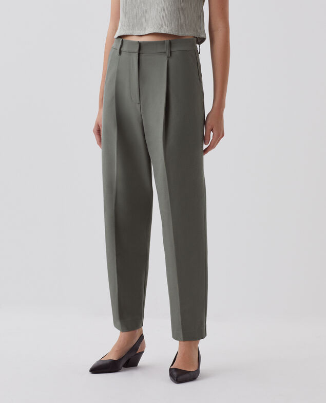 Pantalon carrot CAMILLE J560 basil dark green