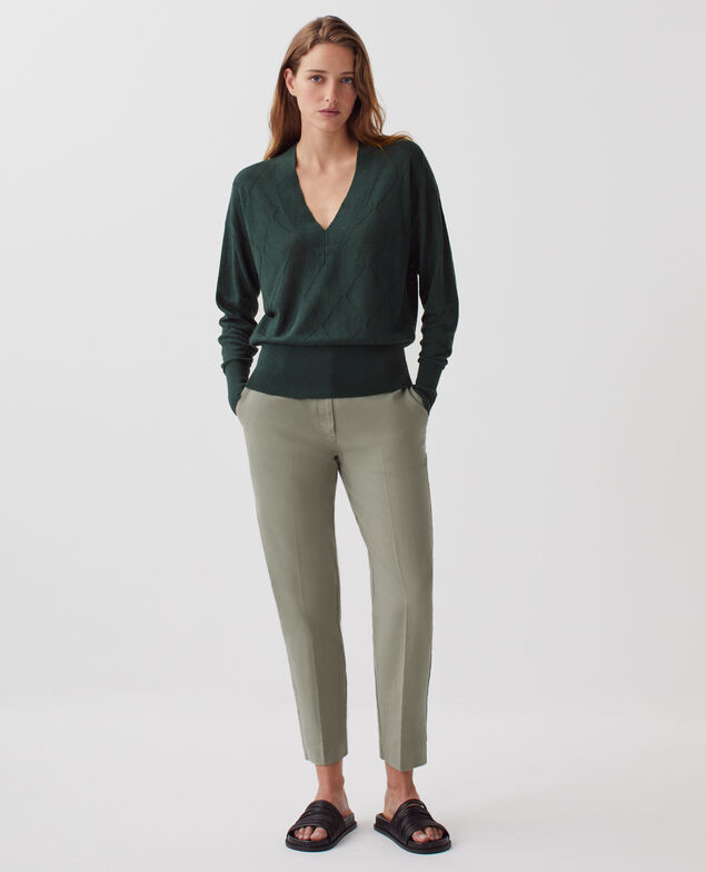 Pull col V à manches longues J590 spruce green