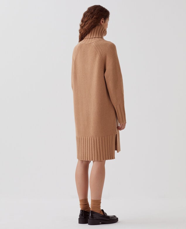 Robe pull col roulé en laine I321 camel