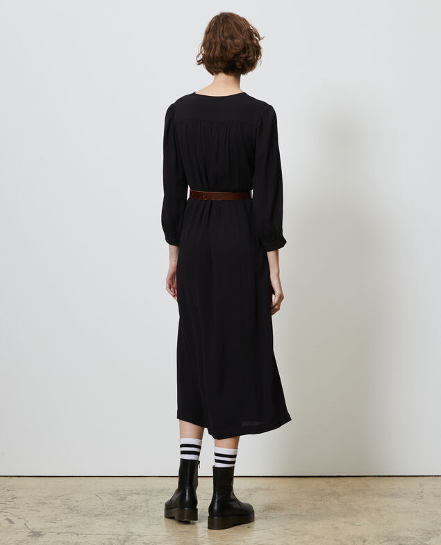 Robe longue ceinturée fluide Black beauty