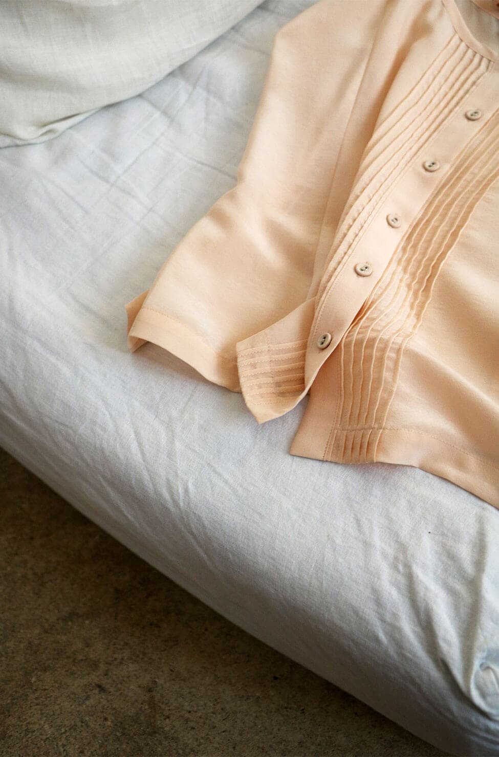 Comment laver et entretenir vos vêtements en Soie